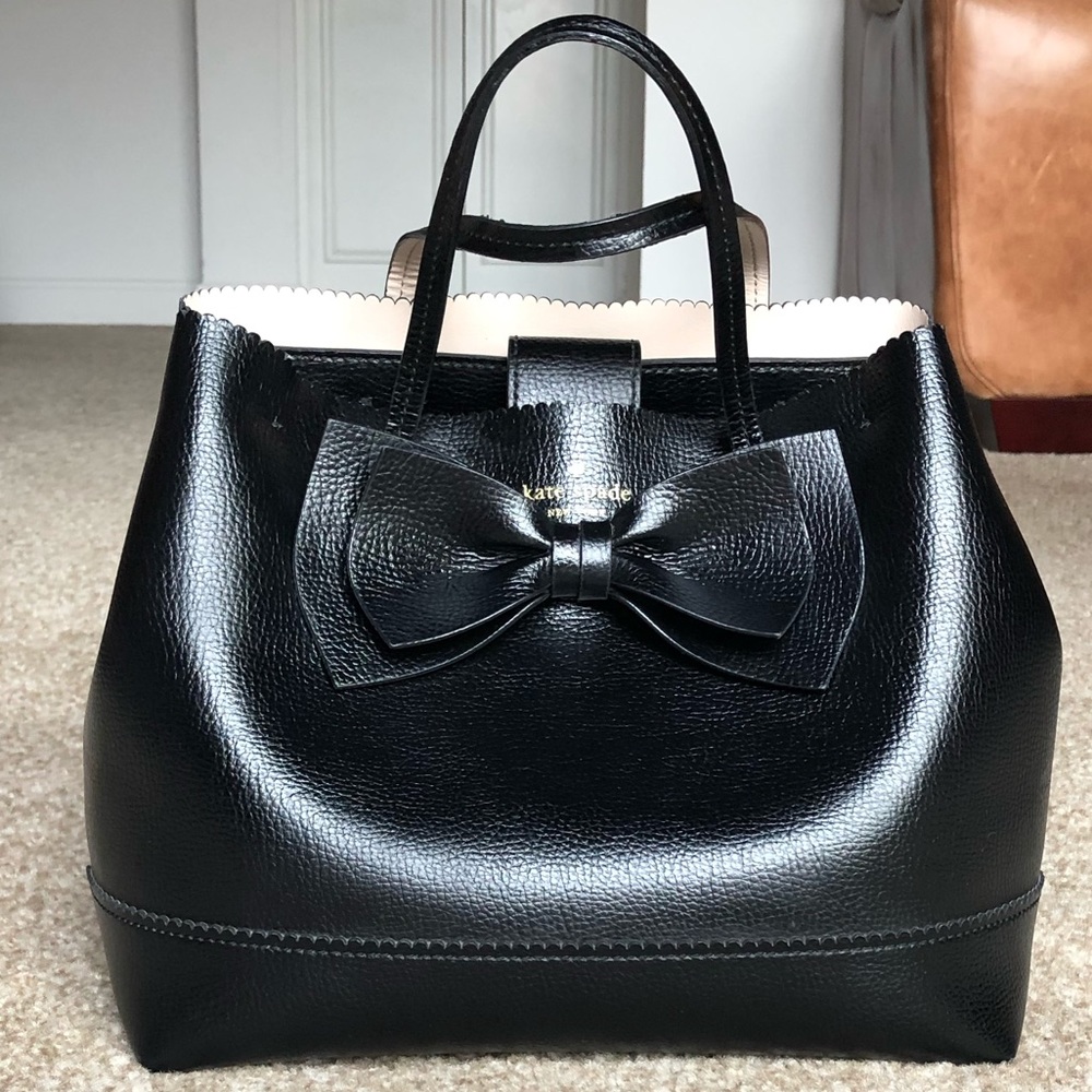 Kate Spade Black Leather Bow Front Purse